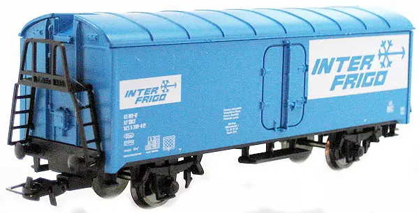 Wagon réfrigéré "INTER FRIGO" livré bleu à essieux