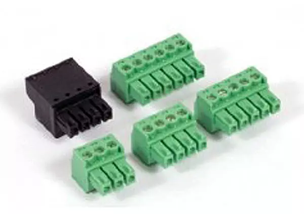 Sachet de 5 connecteurs , 4 verts et 1 noir