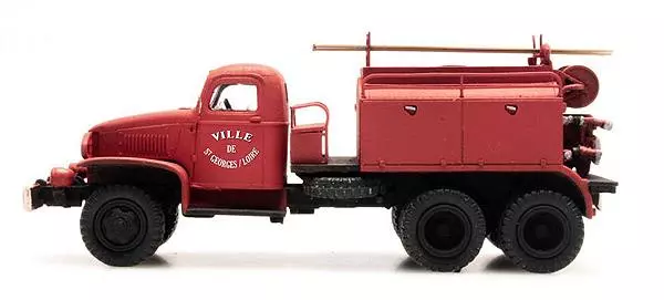 Camion de pompier GMC avec cabine tôlée "INGUINIEL"