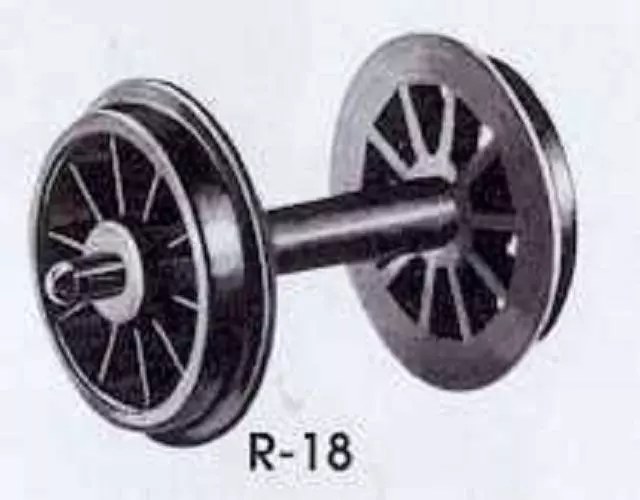 Pair of axles, spoked wheel