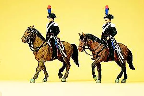 Carabiniers italiens à cheval