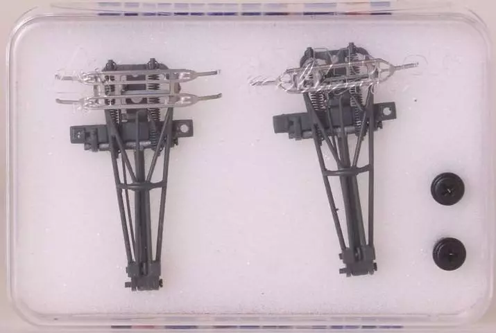 Set de 2 Pantographes AM18 - 1500 V DC
