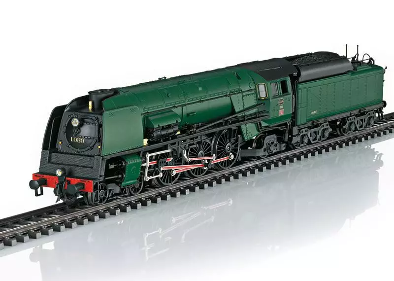 Locomotive à vapeur 231 livrée verte