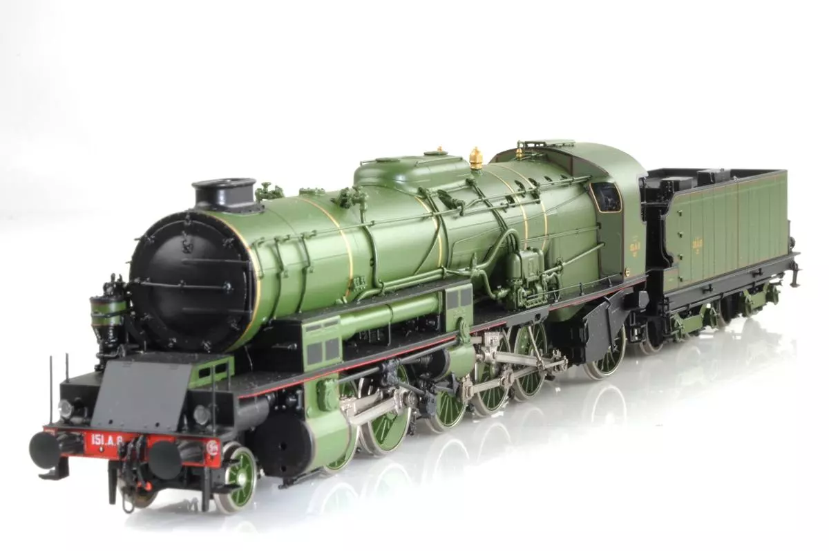 Locomotive vapeur tender 5-151 A 8 DCC SON LEMATEC HO213/3 SNCF HO 1/87 EP III