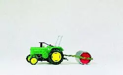 Tracteur agricole avec rouleau agricole