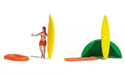 Scénette "À la plage", avec surfeuse et tente BUSCH 7943 - HO 1/87