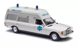 Ambulance Mercedes Benz VF 123 Miesen livrée blanche Busch 52213 - HO 1/87 -