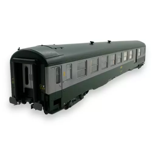 Una carrozza passeggeri UIC B5Dd2 verde/grigio REE MODELES VB300 - SNCF - HO 1/87