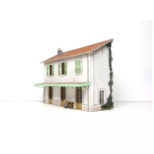 PLM 3 porte mezza stazione - MODELLO IN LEGNO 101013 - HO 1/87 - 140x70x112mm