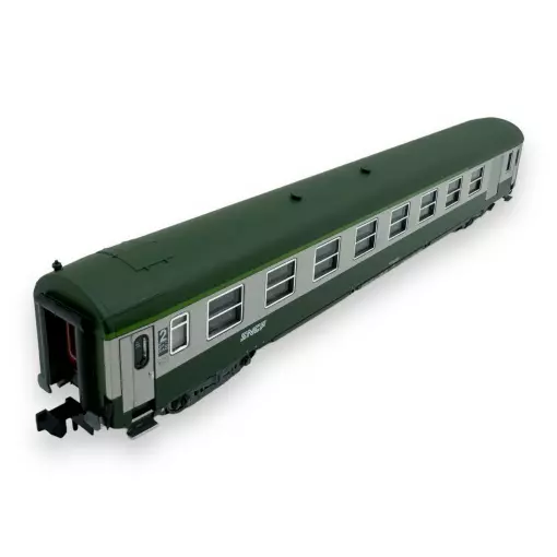 B7D express passenger coach - Minitrix 18463 - N 1/160 - SNCF - Ep V - 2R