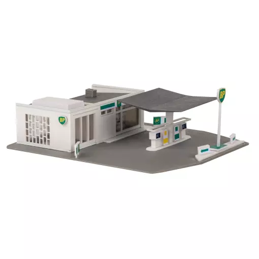 Une Station Service BP, Boutique et garage MKD 2023 - HO 1/87