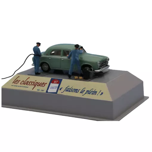 Groene Peugeot 403, 2 pompbediendes en toebehoren SAI 1921 - HO 1/87