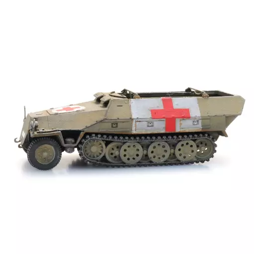 Sdkfz 251/8 Ausf D Sanitätspanzer - Artitec AR6870519 - HO 1/87