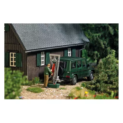 Szenerie "Ende der Jagd" mit Fahrzeug und Figur Busch 7959 - HO: 1/87