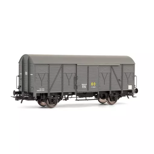 Closed boxcar in grey livery, original condition