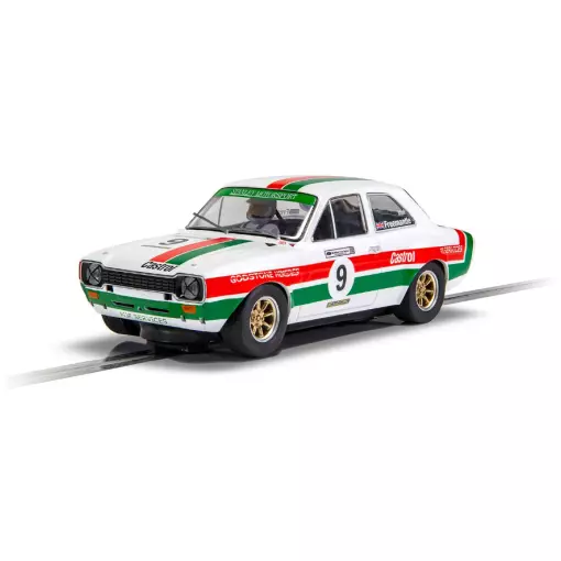 Voiture Analogique Ford Escort MK1 Mark Freemantle Castrol Racing - SCALEXTRIC 4314 - 1/32 - Super Slot