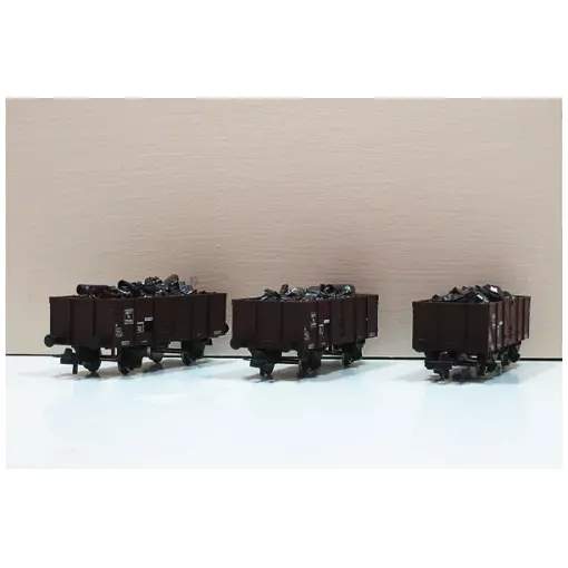 Coffret de 3 wagons tombereau 2 éssieux chargés de ferraille