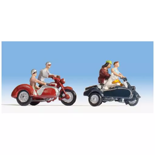 4 motocyclistes + 2 motos