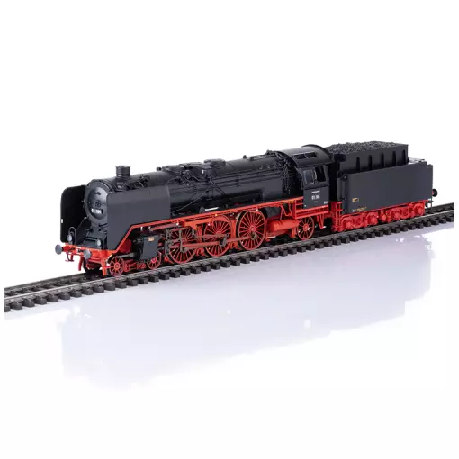 TR25001