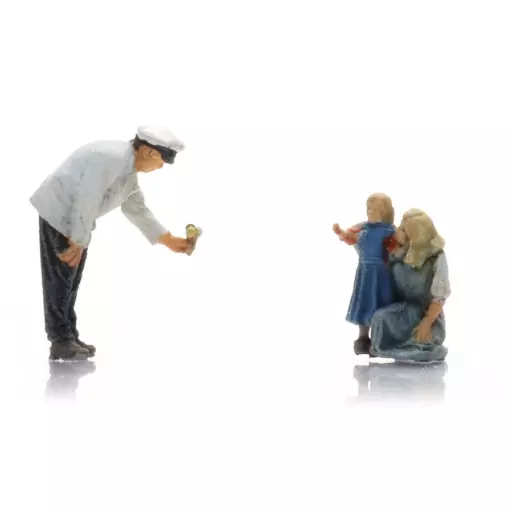 Vendeur de glaces avec mère et enfant - ARTITEC 5160020 - N : 1/160