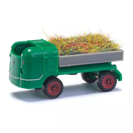 Multicar M21 green truck with hay - Busch 211013201 - N 1/160th -