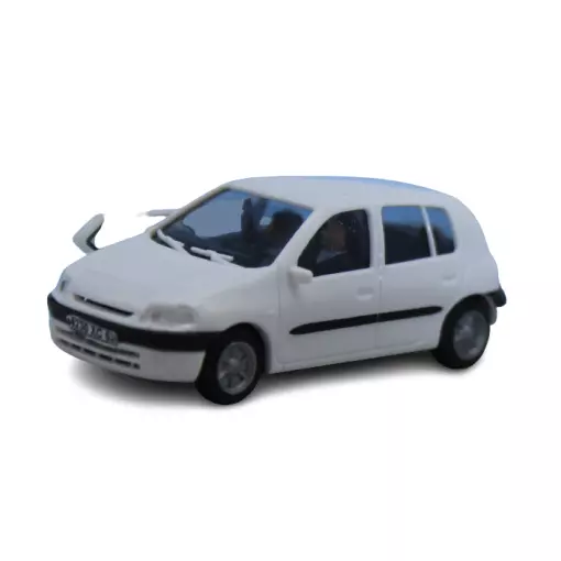 Renault Clio 2, 5 portes blanche, avec conducteur et un passager - Sai 1642 - HO 1/87