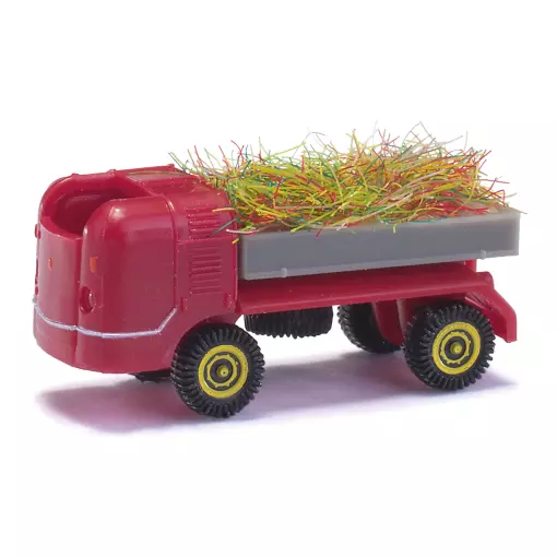 Multicar M21 red truck with hay - Busch 211013204 - N 1/160th -