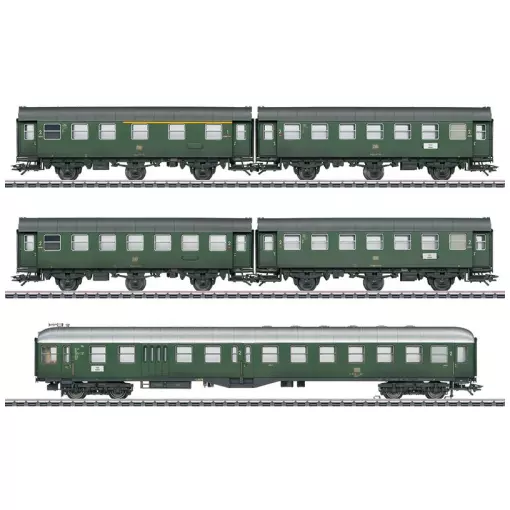 Conjunto de 2 pares de vagones de pasajeros y un vagón piloto MARKLIN 41326 HO 1/87