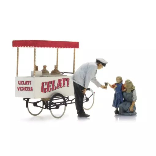 Vendeur de glaces avec mère et enfant - ARTITEC 5870101 - HO : 1/87