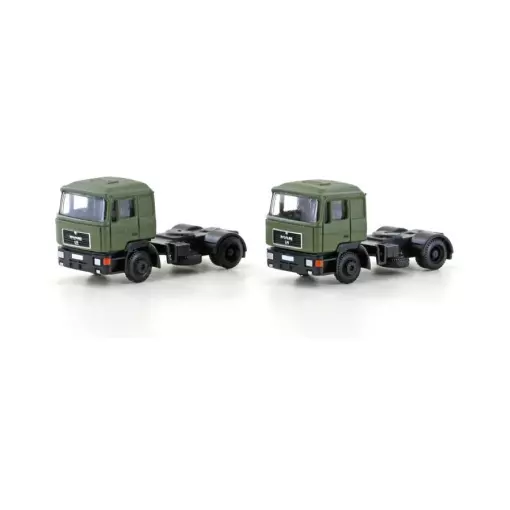 Set van 2 MAN F90 3-assige trucks LEMKE LC4065 - N 1/160 - olijfkleur