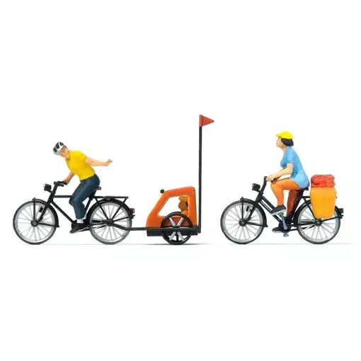 3 mensen fietsen met hun gezin - PREISER 10636 - HO 1/87