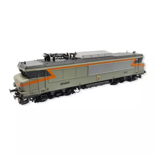 Locomotive Électrique BB 15040 LS MODELS 10481 - HO 1/87 - SNCF - EP V