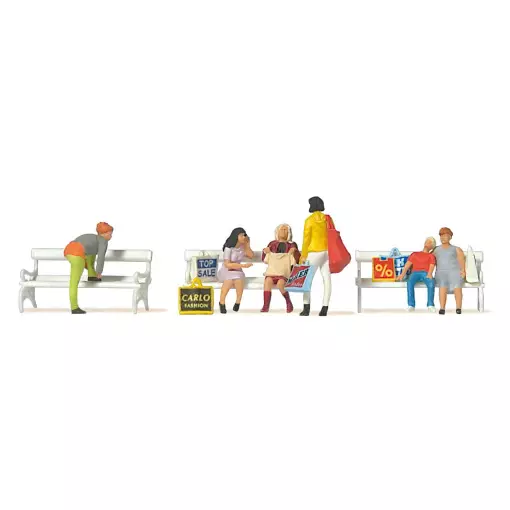 Lot von 6 Figuren auf Bank - HO 1:87 - PREISER 10738