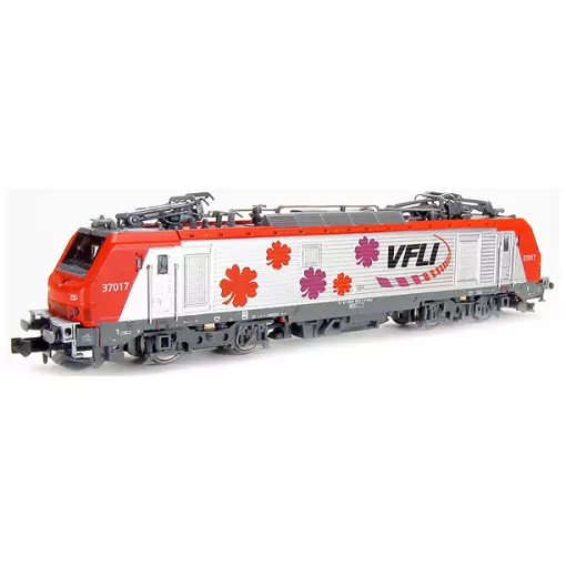 Elektrische locomotief BB 37017 in grijs en rode VFLI-kleuren