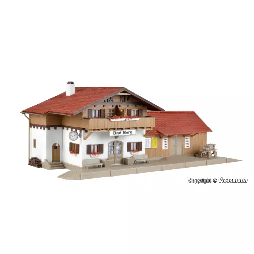 Station "Bad Berg" - Vollmer 43526 - HO 1/87 - 240 x 125 x 95 mm