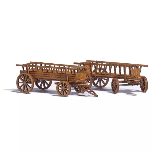 Lot de 2 chariots à foin - Busch 1385 - HO 1/87