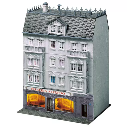 Edificio con Pizzeria Alfredo al piano terra HO 1/87