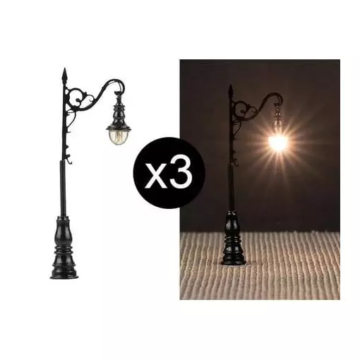 Lot de trois lampadaires style ancien munis de LED. - N 1/160 - Faller 272127