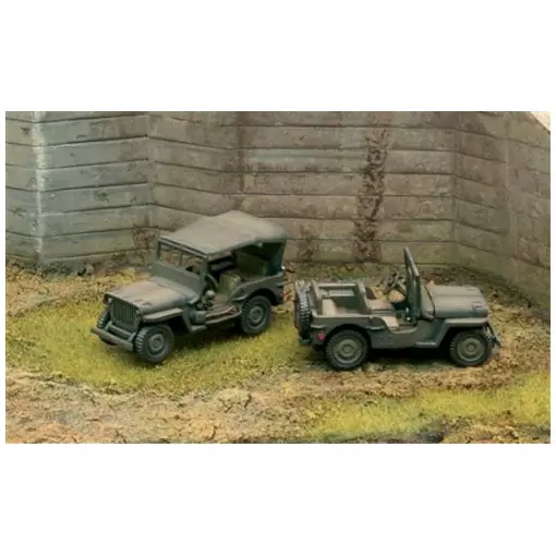 LOT DE 2 VÉHICULES 4X4 MILITAIRES - ITALERI I7506 - 1/4