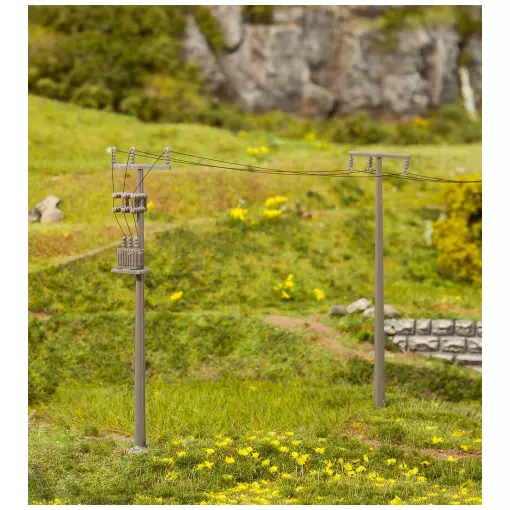 Set of 4 power line masts