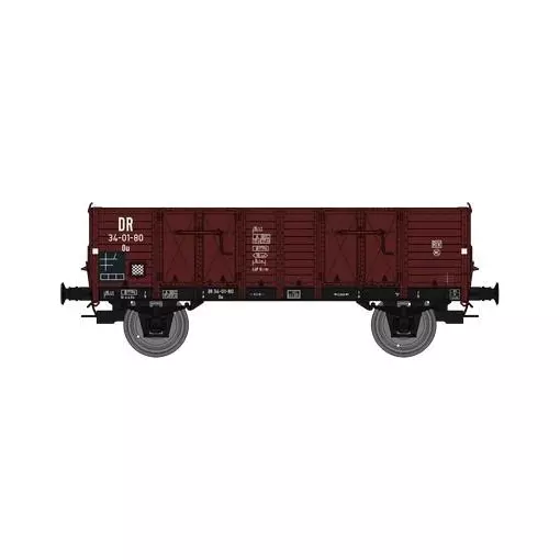Set of 2 brown boxcars delivered with wooden case