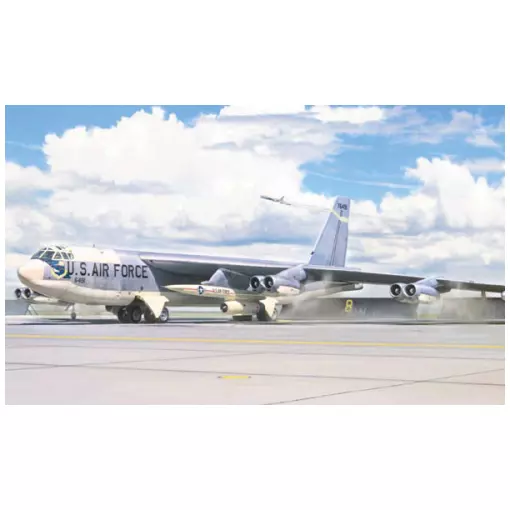 Avion B-52G Stratofortress Début Prod. - ITALERI I1451 - 1/72
