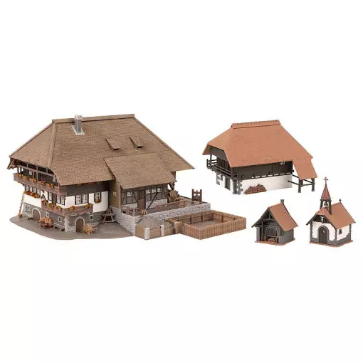 Set de bâtiments Forêt Noire "Vogtsbauernhof " Faller 130677 - HO : 1/87 - EP I