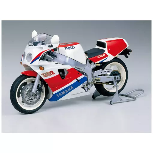 Moto Yamaha FZR750R (OW01) - Tamiya 14058 - 1/12