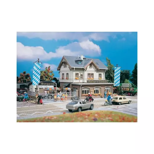 Railway station with restaurant VOLLMER 43663 - HO 1/87