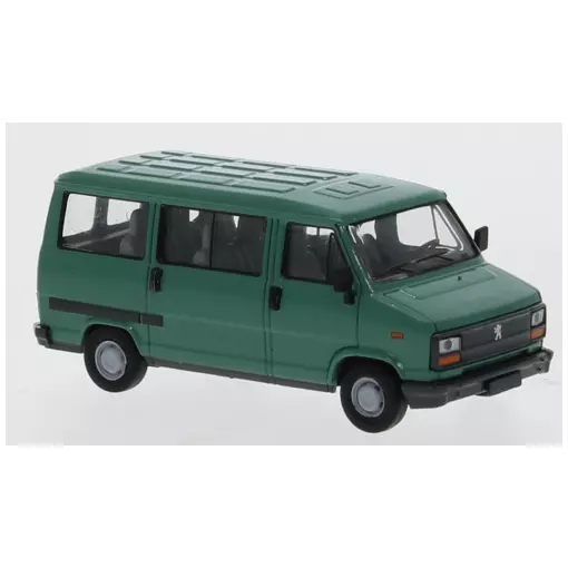 Peugeot J5 Minibus - groene kleurstelling - SAI 7160 - HO 1/87