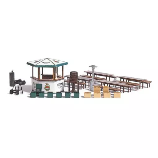 Beer kiosk with accessories