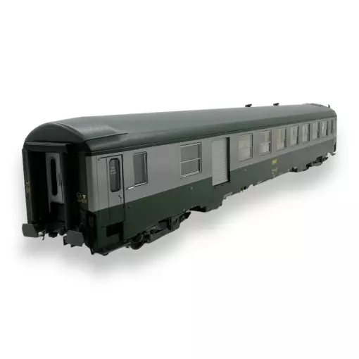 A UIC B5Dd2 Green/Grey passenger coach - REE MODELES VB301 - SNCF - HO 1/87