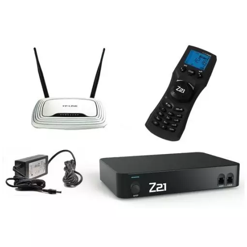 Zwarte Z21 besturingseenheid met wifi-router en draadloze afstandsbediening - Roco 10834