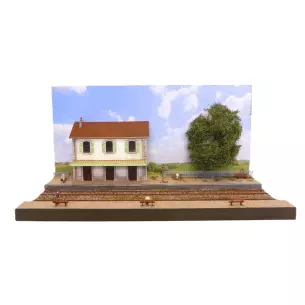 Demi-gare PLM avec deux voies - Bois Modélisme BM120001 - HO 1/87